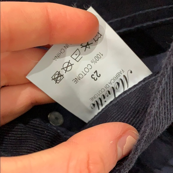 Shorts - Picture 3 of 4